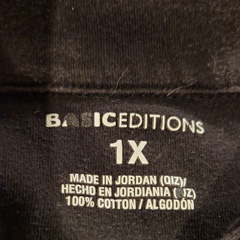 Black Short Sleeve Polo Shirt with Front Pocket - Picture 2 of 4